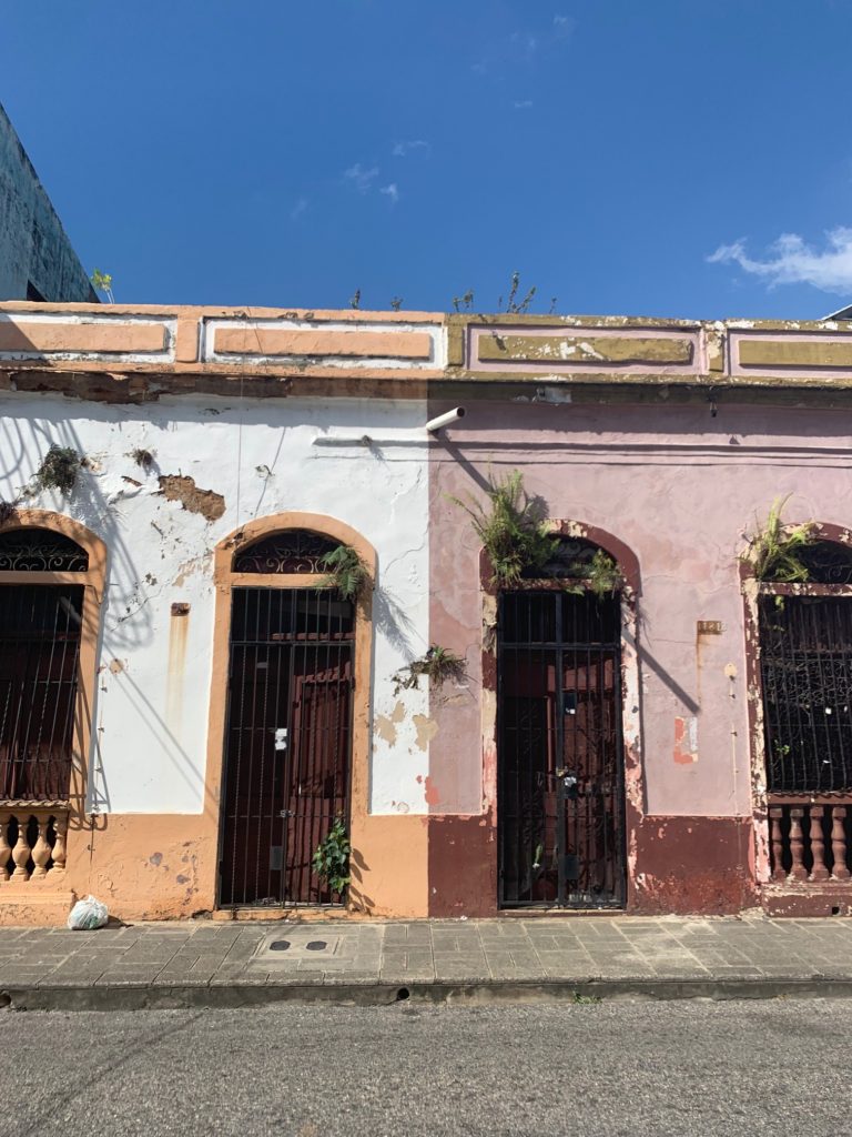 facades zona colonial, santo domingo, dominican republic